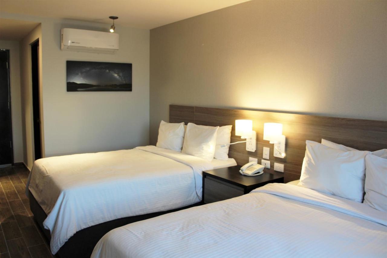 Hotel Nuvo Saltillo Esterno foto