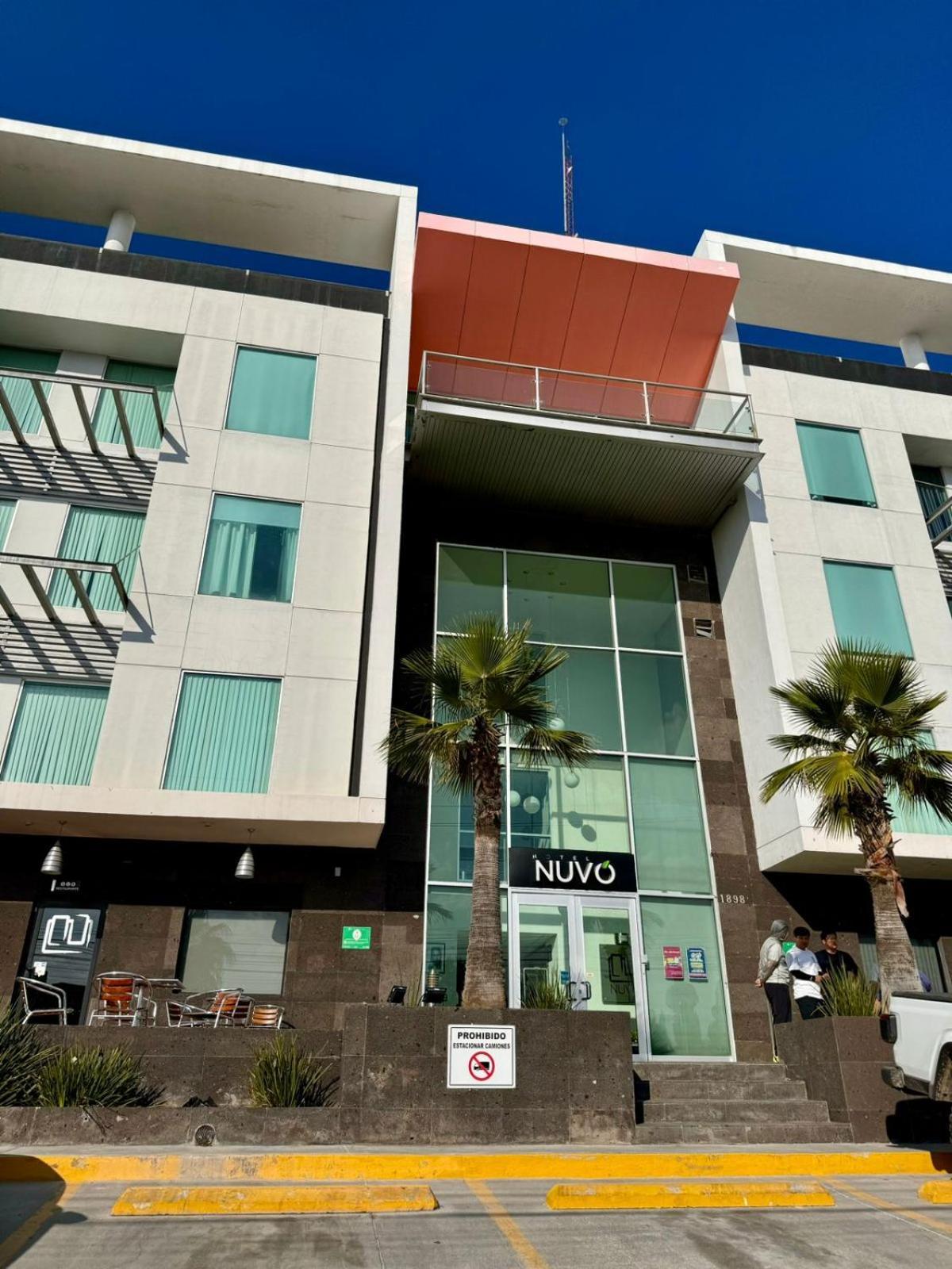 Hotel Nuvo Saltillo Esterno foto