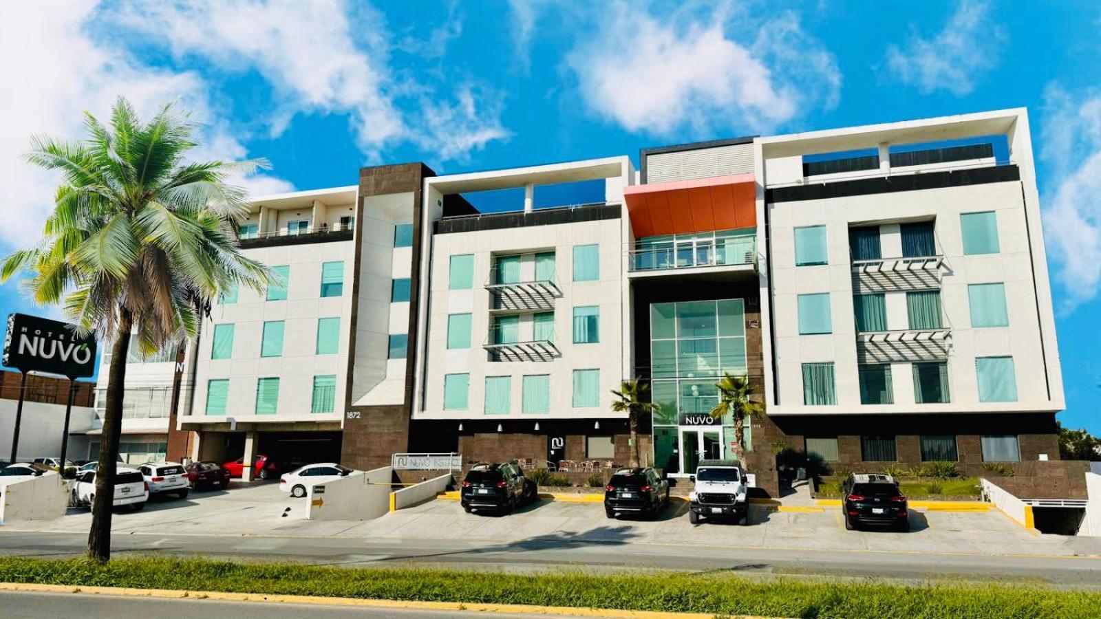 Hotel Nuvo Saltillo Esterno foto